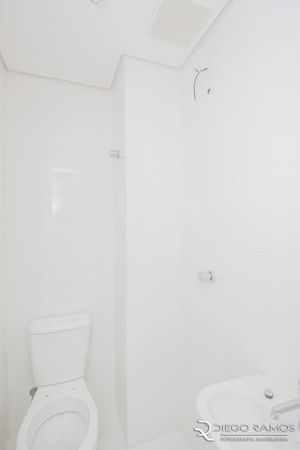 Image 33 - 115119
