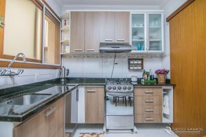 Image 14 - 115500