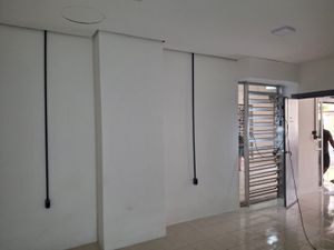 Image 8 - 116684
