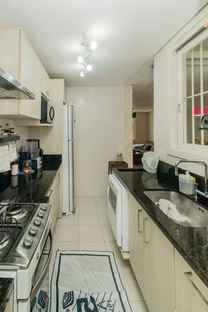 Image 37 - 116745