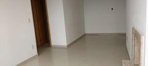 Image 31 - 117012