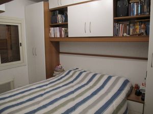 Image 7 - 117698