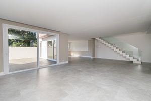 Image 3 - 117884