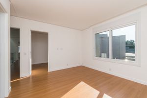 Image 15 - 117884