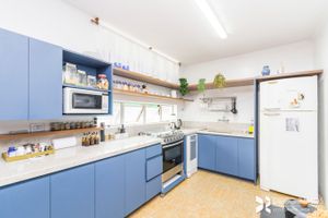 Image 18 - 118017