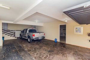 Image 70 - 118833