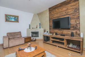 Image 1 - 119345