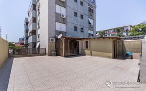 Image 14 - 119890