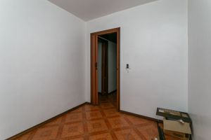 Image 10 - 120071