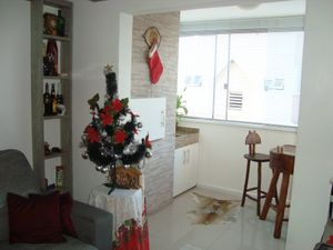 Image 7 - 120418