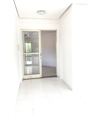 Image 37 - 120587