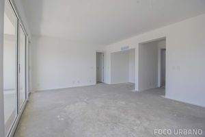 Image 4 - 121410