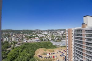 Image 14 - 121410
