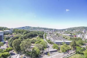 Image 18 - 121410
