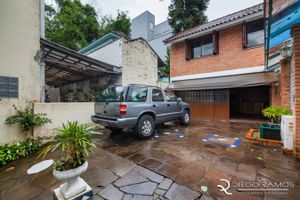 Image 33 - 121677