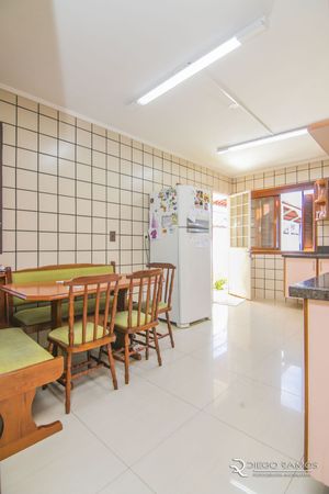 Image 30 - 122161