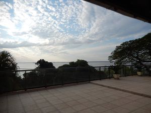 Image 16 - 122322