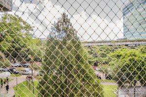 Image 4 - 122520
