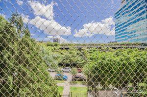 Image 8 - 122520