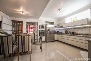 Image 23 - 122596