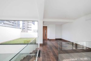 Image 16 - 122605