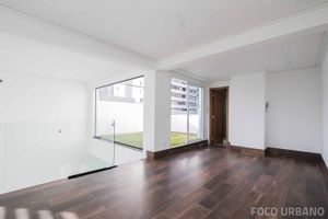 Image 17 - 122605