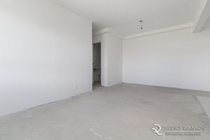 Image 33 - 122945