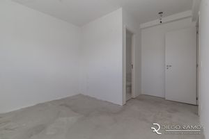 Image 44 - 122945