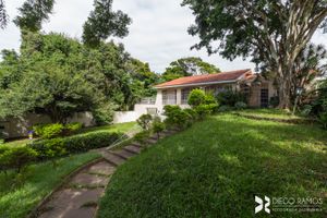 Image 19 - 122987