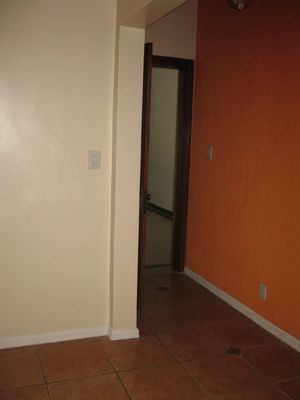 Image 8 - 123182