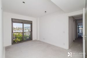 Image 32 - 123530