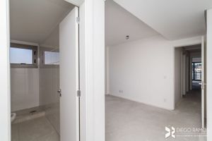 Image 33 - 123530