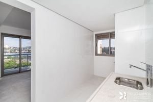 Image 38 - 123530