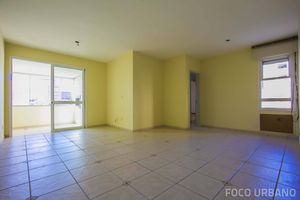 Image 29 - 124215