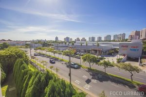 Image 33 - 124215