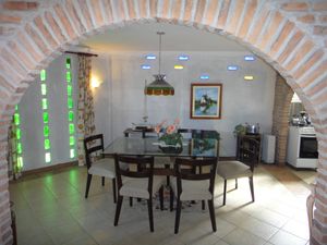 Image 7 - 124285