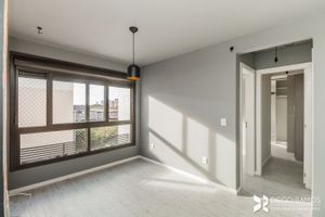 Image 4 - 124600