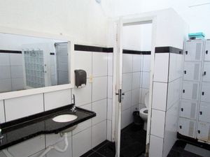 Image 19 - 124631