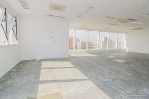 Image 6 - 124711