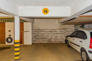 Image 40 - 12559