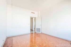 Image 17 - 125762
