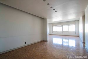 Image 31 - 125762