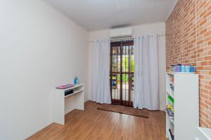 Image 19 - 126760