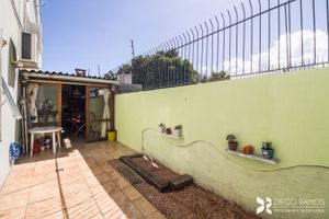 Image 19 - 126928