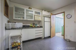 Image 22 - 127296