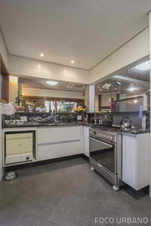 Image 23 - 127296