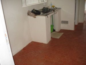 Image 9 - 12749