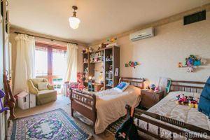 Image 17 - 127504