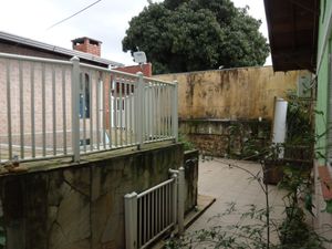 Image 29 - 127762