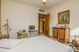 Image 11 - 127887